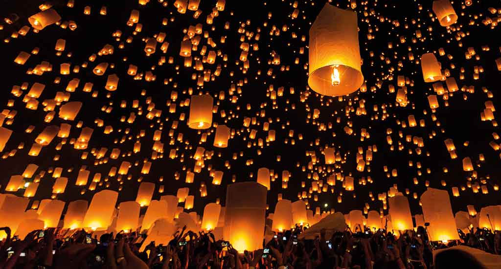 Yi Peng Lantern Festival in Chiang Mai