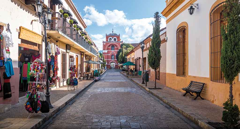 Del Carmen Arch in San Cristobal Mexico