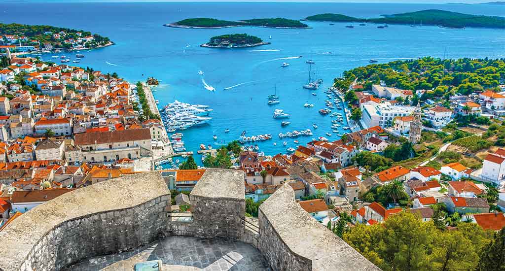 Island Hopping in Hvar