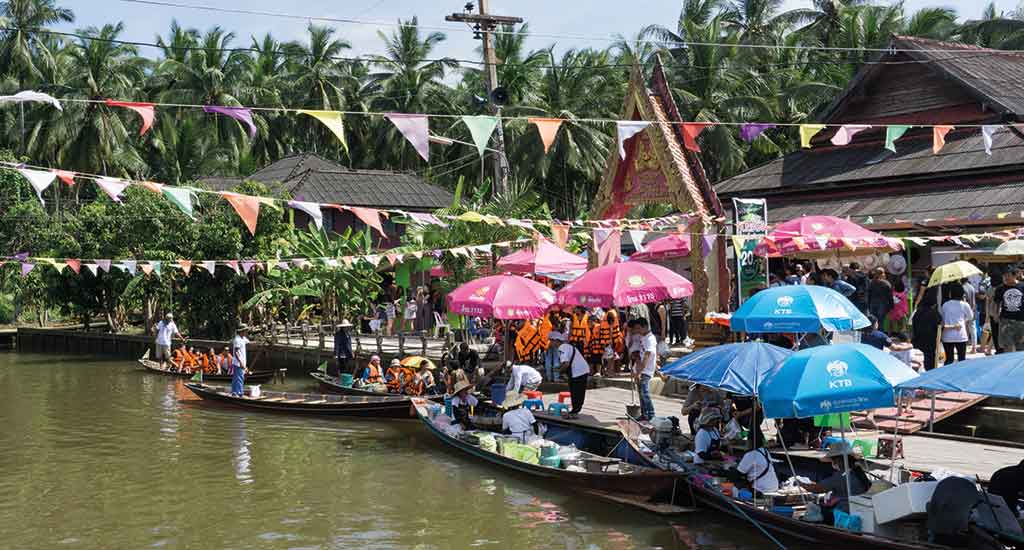 Floating Market in Surat Thani