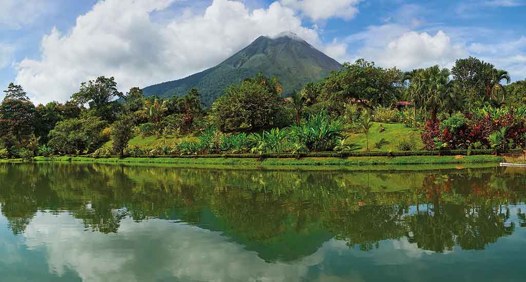Volcano Arenal in Costa Rica