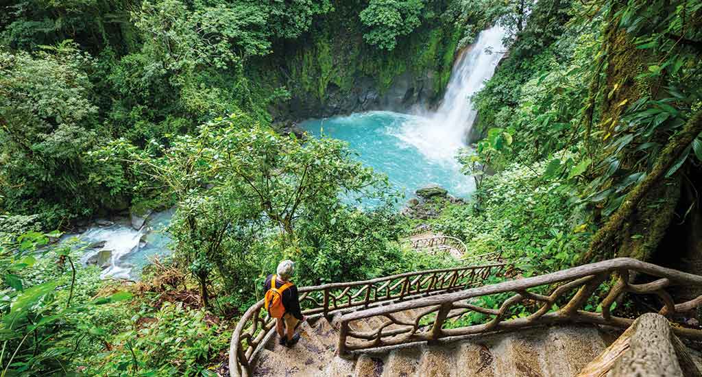 Rio Celeste in La Fortuna Costa Rica